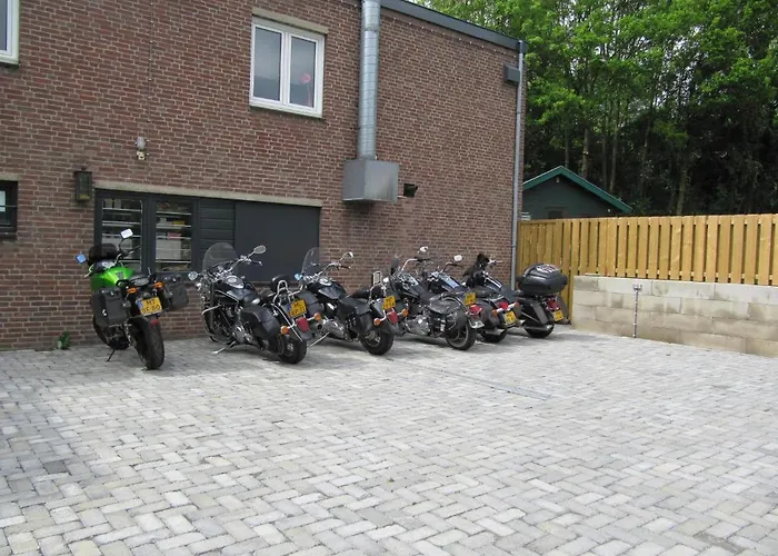 Herberg Hotel Valkenburg Готель *